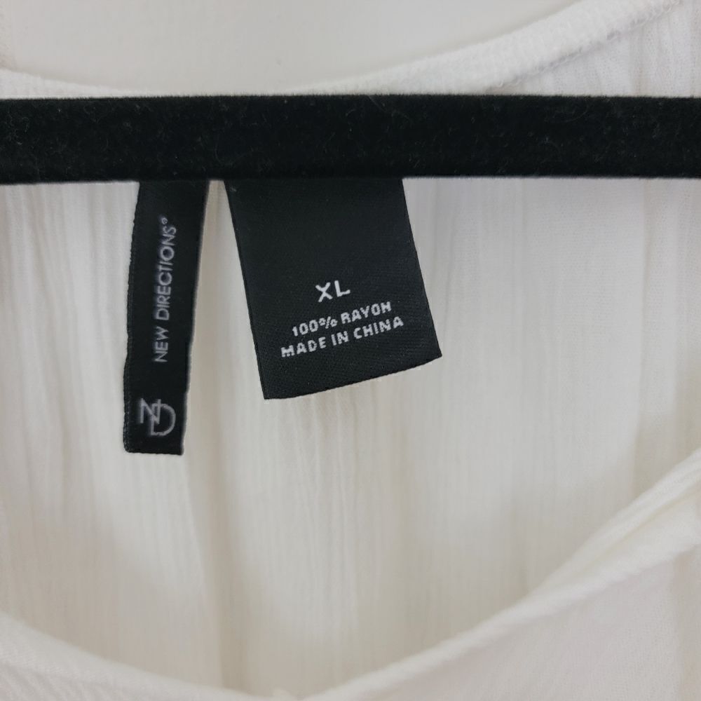 Embroidered blouse long sleeve - Picture 3 of 4